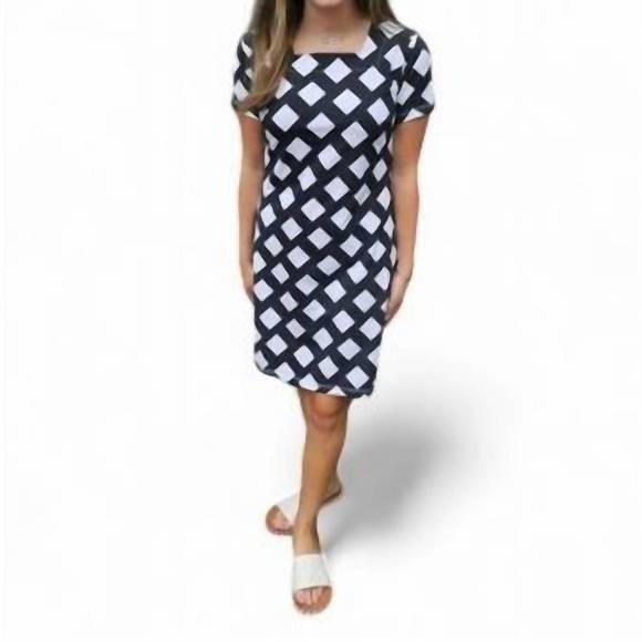 NEW ERMA’S CLOSET diamond print square neck dress in black/white - Picture 1 of 1